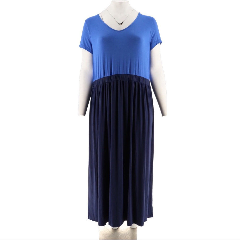 Isaac Mizrahi Two-Tone Blue Colorblock Maxi Dress